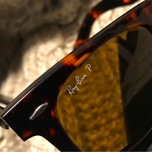 Ray Ban Sunglasses (Wayfarer Classic)